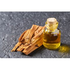 زيت العرقسوس (1 لتر) – تفتيح وتوحيد لون البشرة بسرعة وفعالية | سوق بلس للجملة ومن المصنع مباشرة